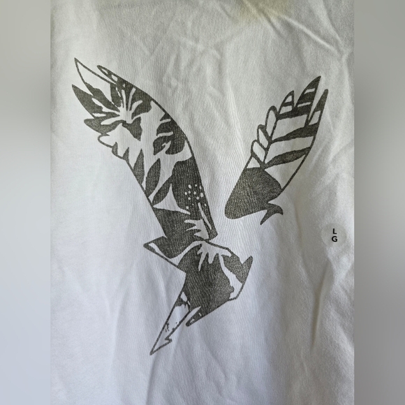 NWT! American Eagle, Men's Super Soft Graphic T-Shirt, White/Grey, Size Large - Picture 4 of 6